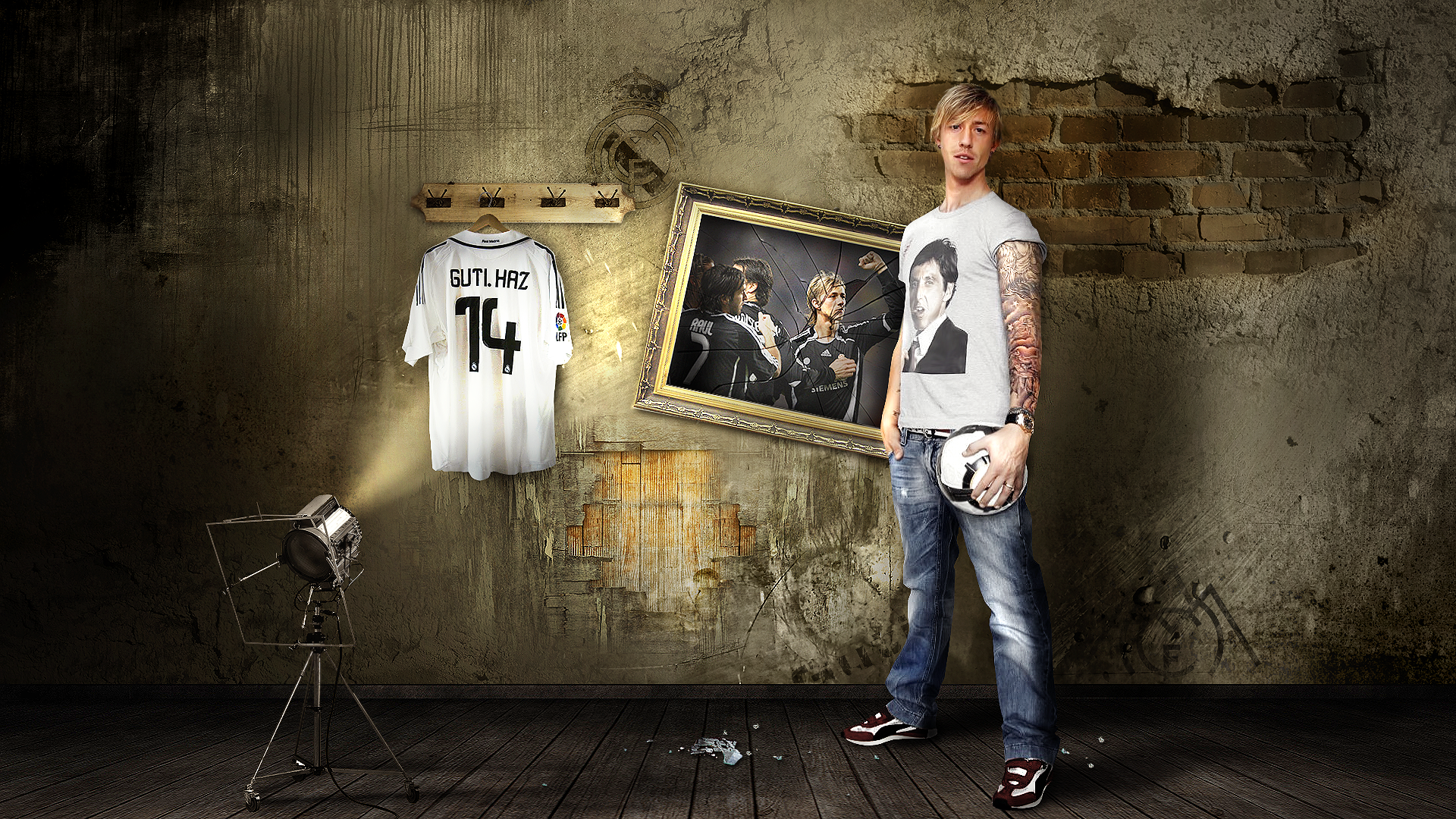 非常不满！努涅斯对马宁鼓掌被出示罚黄牌提醒，随后指着马宁抱怨